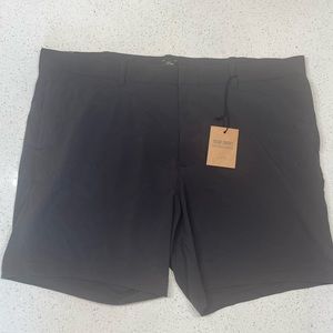 J. Crew tech short size 42 waist and 7 inches long BNWT BLACK